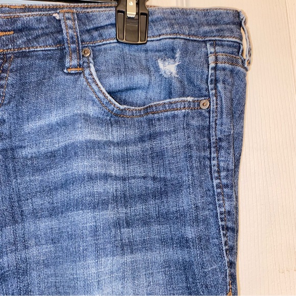 Dear John Distressed jeans, Women’s Size 31 Waist. - Picture 4 of 11